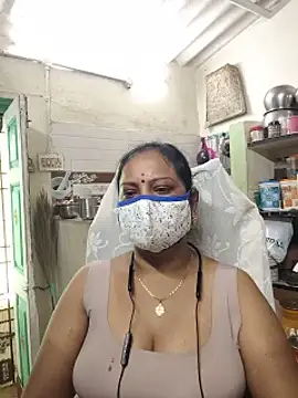 salukutty's Live XXX Chat