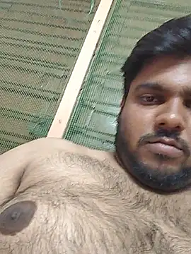 Show modela Cutehornyyboiy na web-kameri