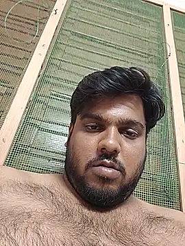 Pertunjukan Kamera Web Cutehornyyboiy