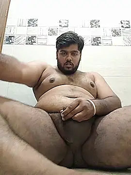 Cutehornyyboiy Webcamshow