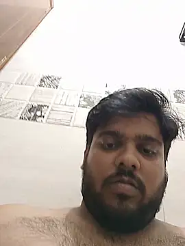 Cutehornyyboiy 웹캠 쇼
