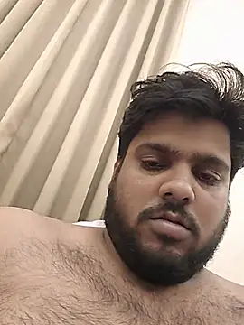Cutehornyyboiy Pertunjukan Webcam
