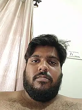Cutehornyyboiy Adlı Modelin Web Kamerası Şovu