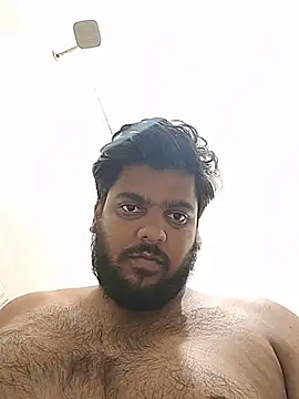 Cutehornyyboiy Show Webcam
