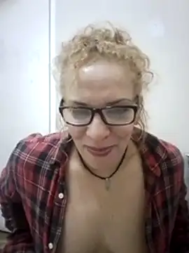 FOXY_LYNN Шоу с уебкамера
