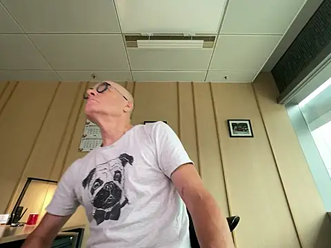 CharlieBrown7777のウェブカメラショー
