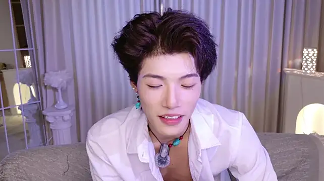 RenZeng Pertunjukan Webcam