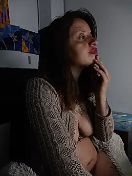 kattydirtylol Chat XXX live