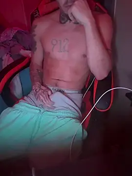 Pokazy przed kamerką – C5ive2Nasty