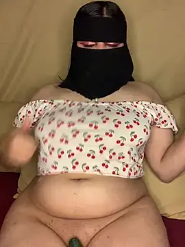 عرض كام Loly-