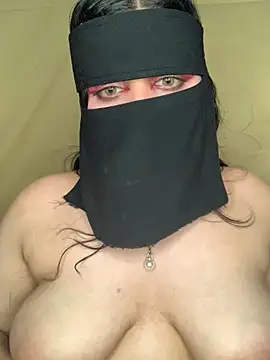 Loly- Show in webcam