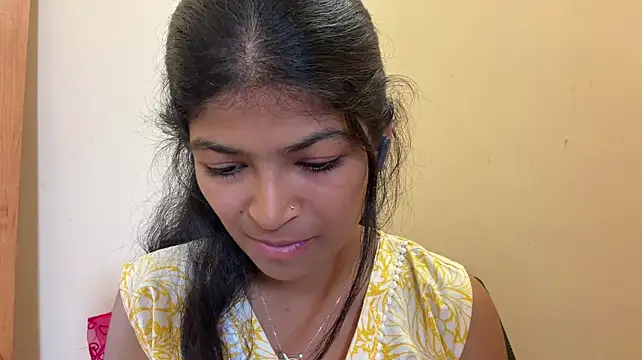 NgaMuszar's Live XXX Chat