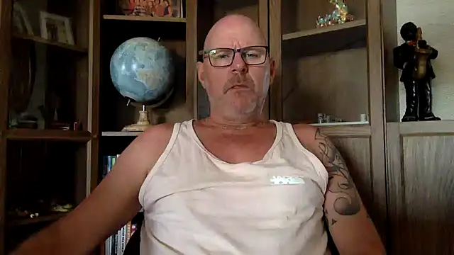 Webkamerová show JohnDutchDaddy
