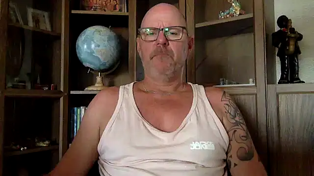 JohnDutchDaddy webcam show