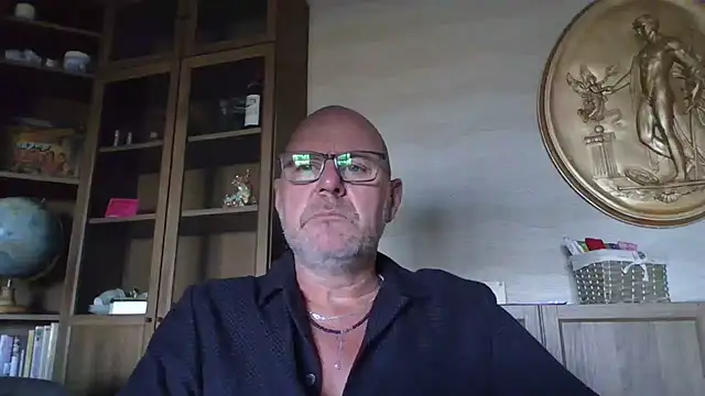 JohnDutchDaddyn Webbikameraesitys