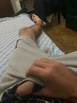 Pol8888 Show in webcam