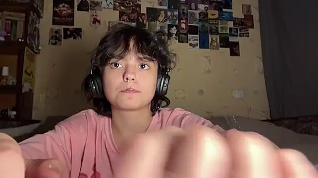 Show de Kirin_Lin na webcam