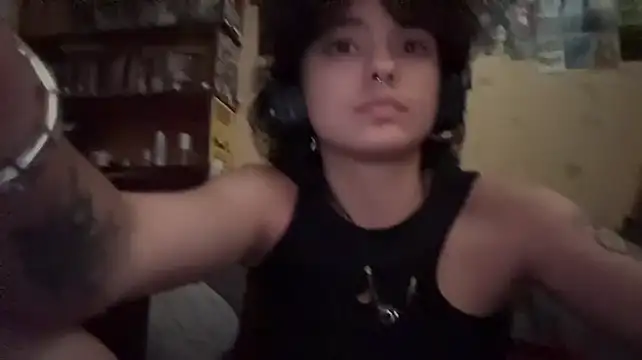 XXX chat uživo modela Kirin_Lin
