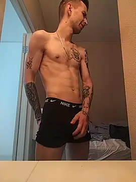 Show modela Pandington na web-kameri
