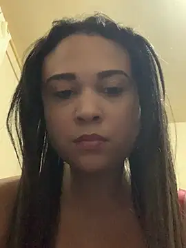 regina425's Live XXX Chat