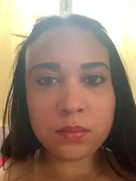 regina425's Live XXX Chat