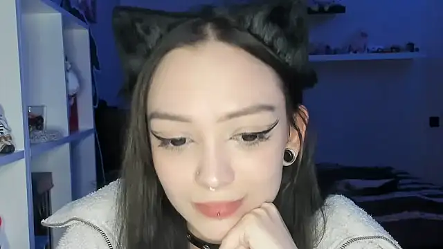 הופעת וובקאם של PurrYuna