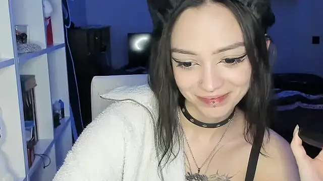 PurrYuna's Webcam Show