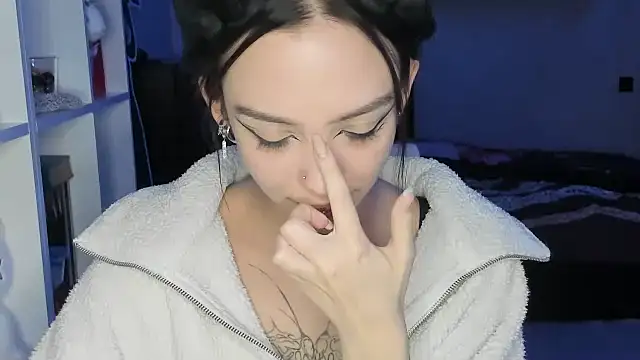 PurrYuna Webcamshow