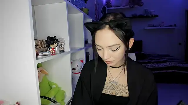 PurrYuna Show in webcam