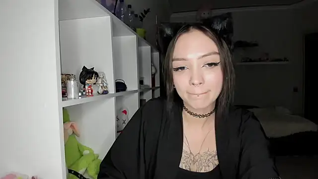 PurrYuna's Webcam Show