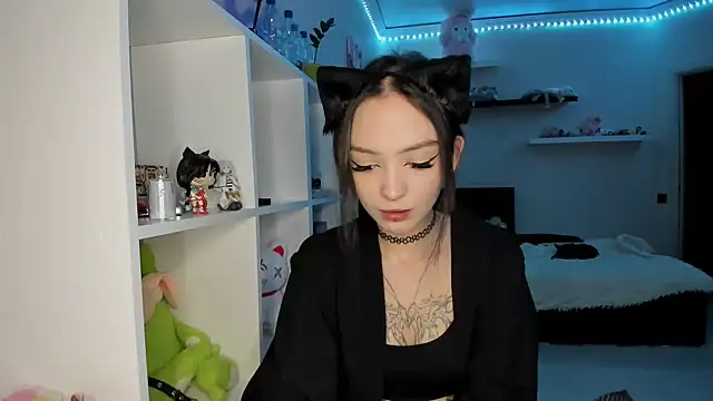 הופעת וובקאם של PurrYuna