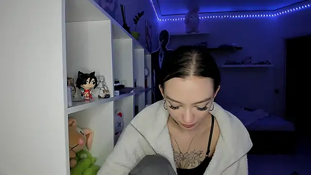 PurrYuna's Webcam Show
