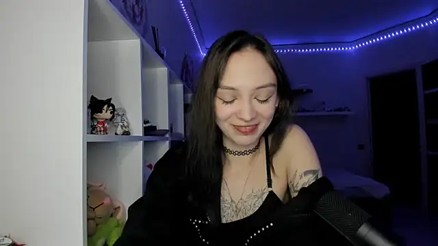PurrYuna's Webcam Show