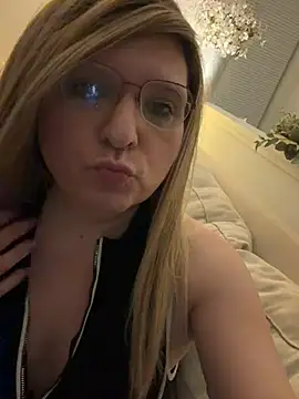sexybarbietsde's Webcam Show