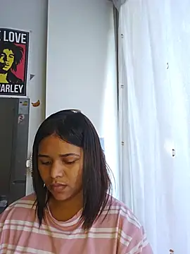 دردشة feisty_stunner الجنسية المباشرة