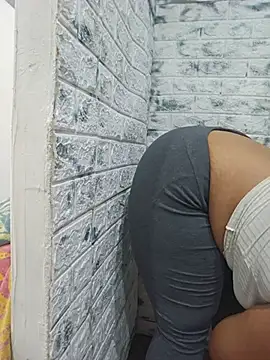 feisty_stunner 现场XXX聊天