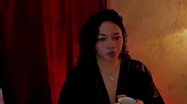 Jeen_Monroe Show Webcam