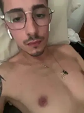 Show de vainvalou34 na webcam