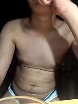 yadsen Show in webcam