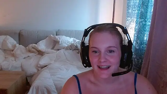 Nina_Monet Webcamshow