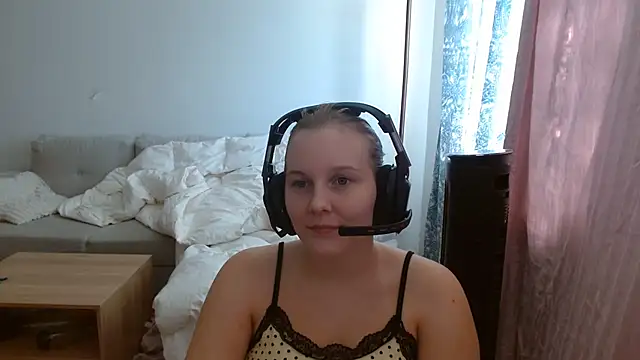 Nina_Monet Webcam Show