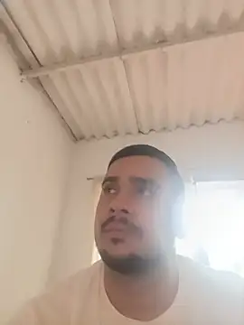 hot_cachondoo webkamerás műsora