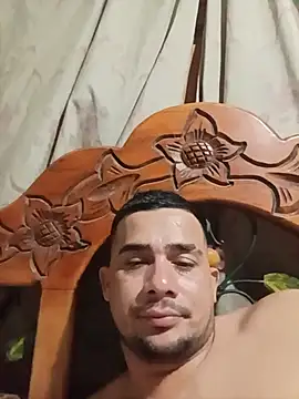 hot_cachondoo webkamerás műsora