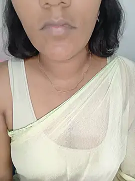 Anuhottamil Pertunjukan Webcam