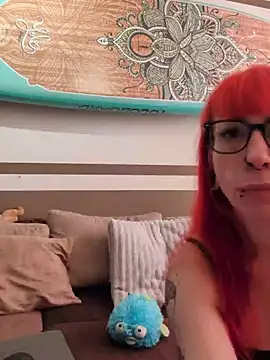 Ruby_Rebeln Live XXX chat