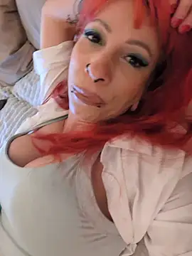 Ruby_Rebel Live XXX-Chat