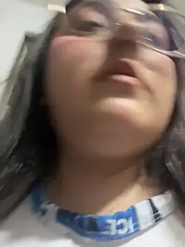 KaroBlush's Webcam Show