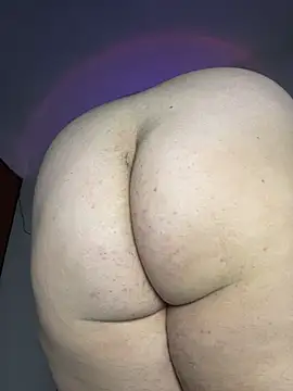 Show modela KaroBlush na web-kameri