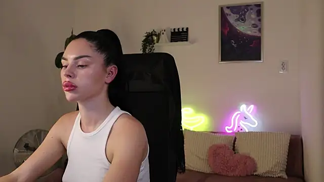 TatianaXoxo1's Webcam Show