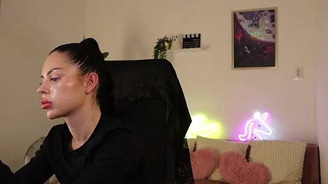 TatianaXoxo1's Webcam Show